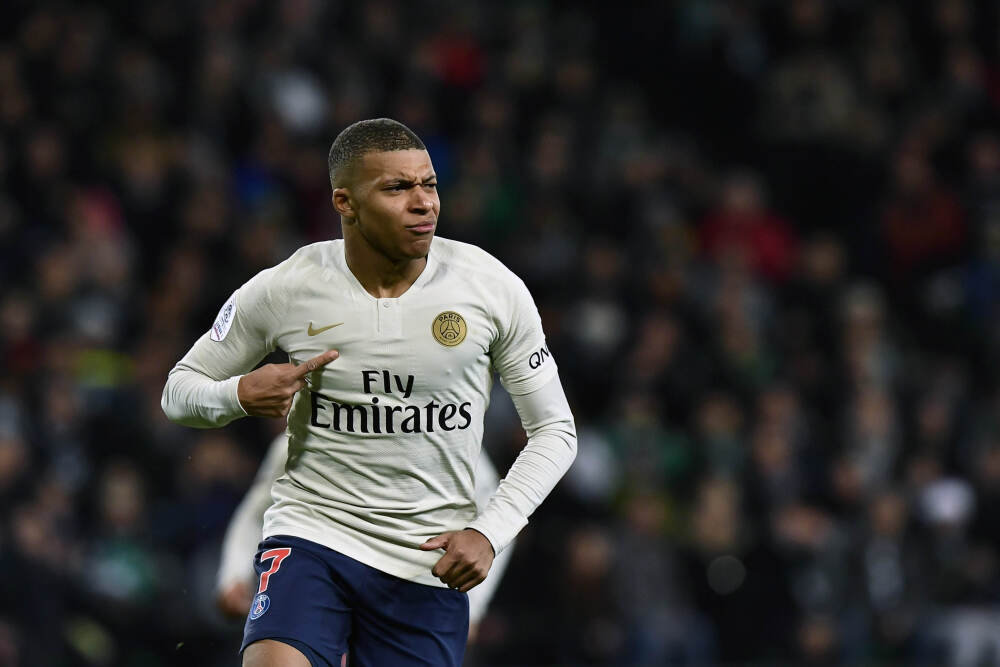 我国汽车全年产销量有望再创历史新高